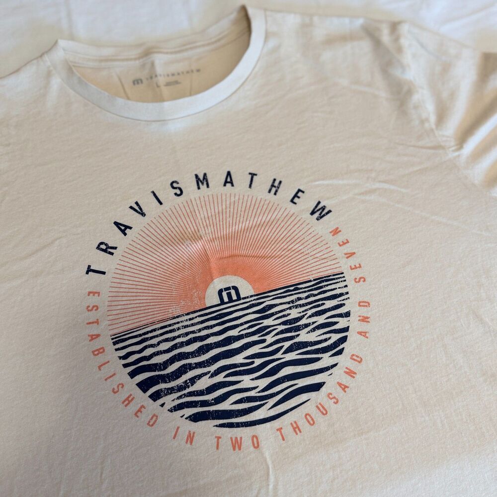 TravisMathew Mens Large Graphic T Shirt Beige Sunset Ocean Wave Cotton Tee L